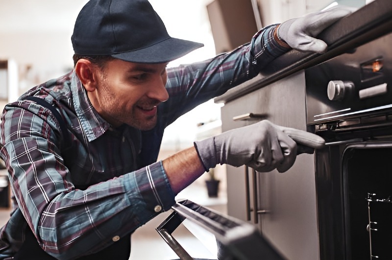 Oven & Stove repair in Montebello